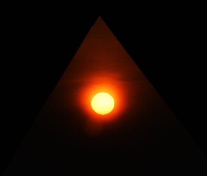 大钉子，北京奥林匹克塔