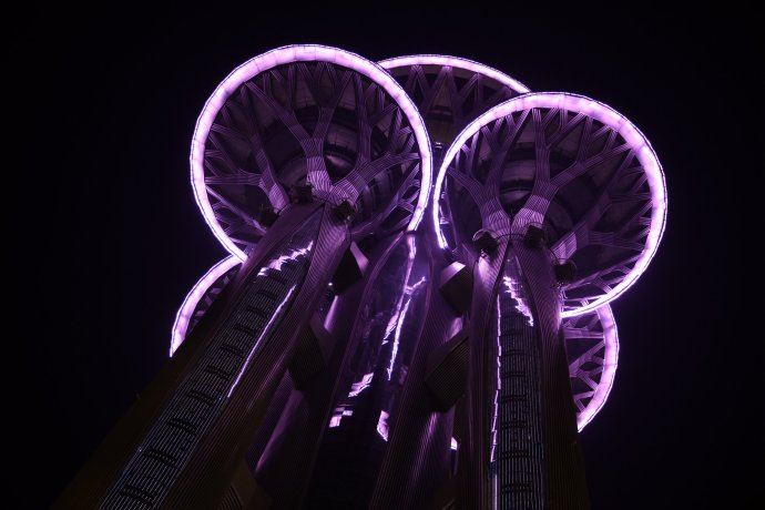 大钉子，北京奥林匹克塔