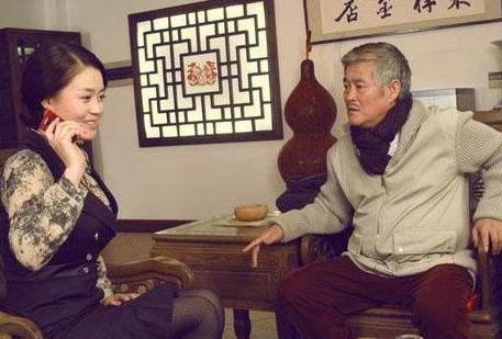 关婷娜爆乳泡温泉让赵本山看呆（图）