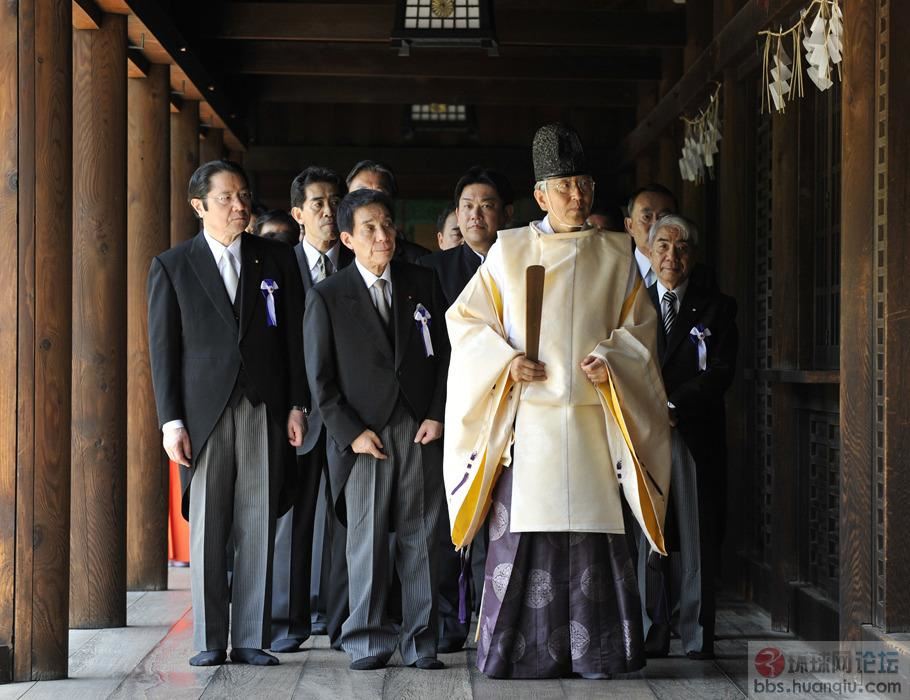 为何日本人几乎都崇拜靖国神社?