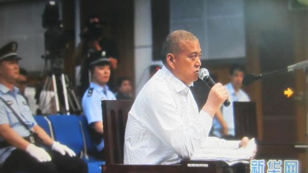 太原杀人恶警王文军等受审【组图】