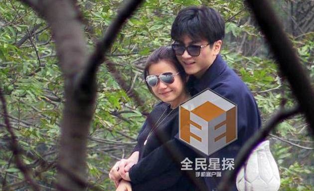 陈晓陈妍希领衔公园激吻缠绵被偷拍的五大明星