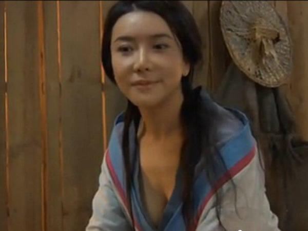 3D《新金瓶梅》女主角雪地拍片 大尺度惊艳(组图)