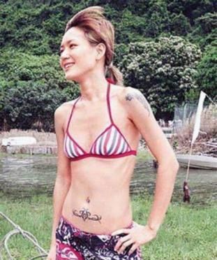 私密处纹身遭曝光的十大女星(图)