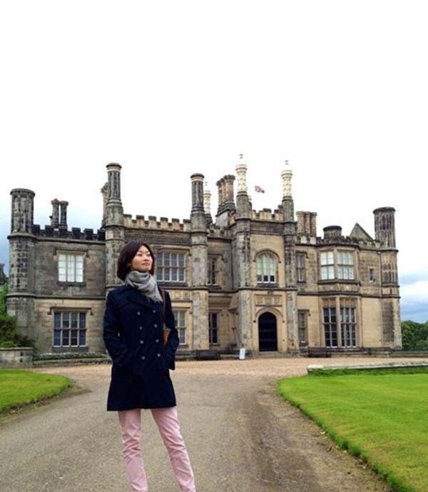 敬一丹才貌双全的女儿生活照曝光(图)