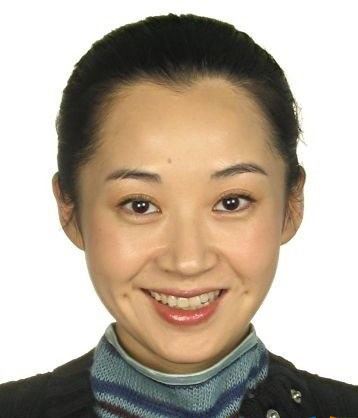 赵薇领衔60位明星素颜证件照谁最美？(图)