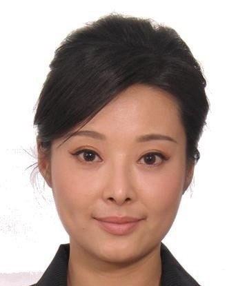 赵薇领衔60位明星素颜证件照谁最美？(图)