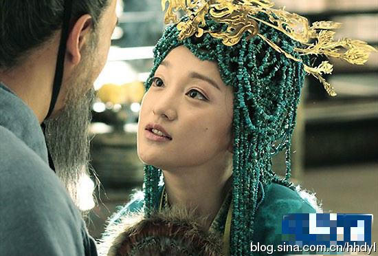 影视剧中10大波霸大玩裸身色诱销魂瞬间(组图)