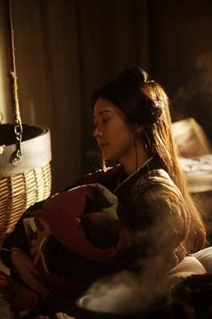 35岁海清大尺度性感照令人咋舌（图）