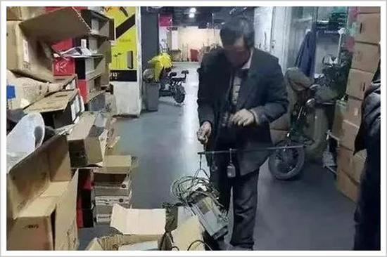 比特币市值蒸发1.6万亿人民币，币圈成“比惨大会”