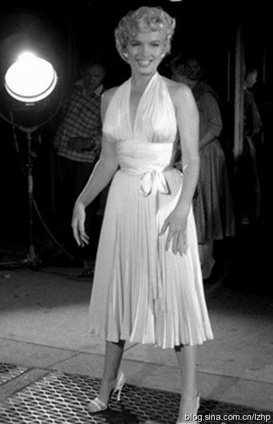 玛丽莲·梦露经典性感照怎样出炉