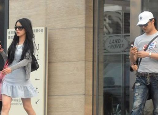 汪峰神秘的第三任妻子发文回应婚变首曝光(图)