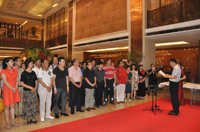 陕西省新闻书画家协会举办“七夕弄巧翰墨传情”慈善书画笔会