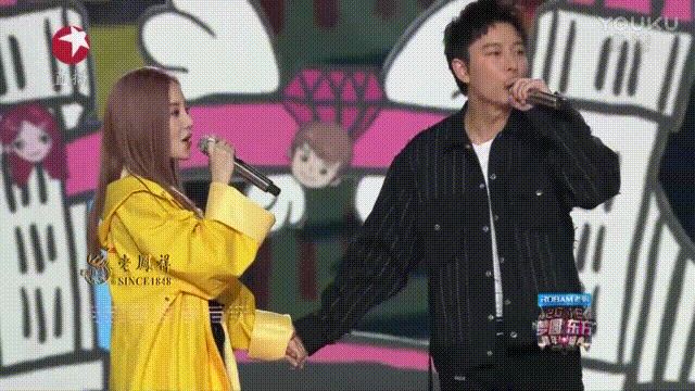 贾乃亮有苦难言借酒消愁独自买醉内心有多苦？