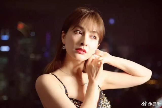 吴昕说：“我，36岁，年入千万，不敢结婚”