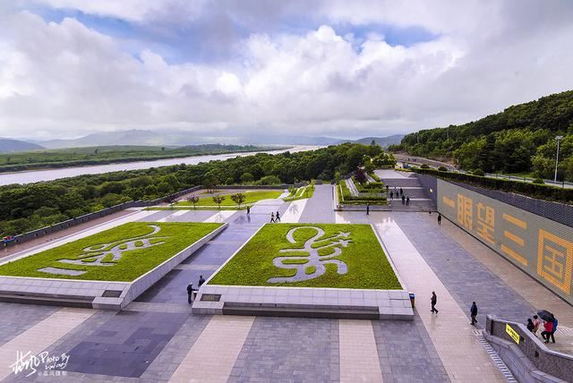 防川，雁鸣闻三国，笑语传三邦，三个国家在这里交界