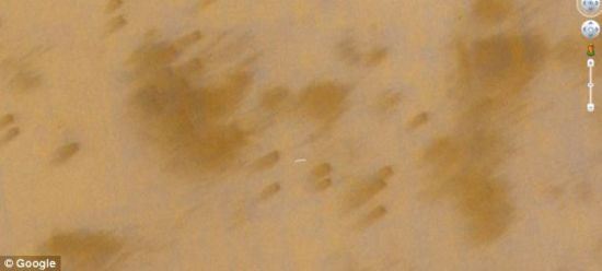 美国男子称借助谷歌地图发现火星表面神秘结构