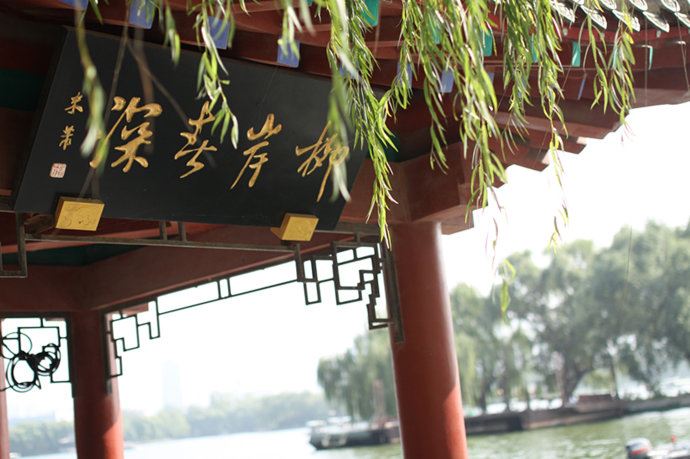 实拍：大明湖寻找我的夏雨荷