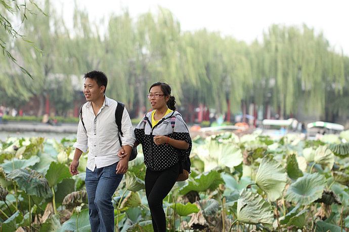 实拍：大明湖寻找我的夏雨荷