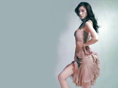 盘点秒杀宅男的童颜巨乳女星（图）