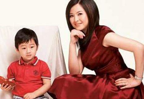 张泉灵白岩松等十大名嘴的帅仔靓女曝光(图)