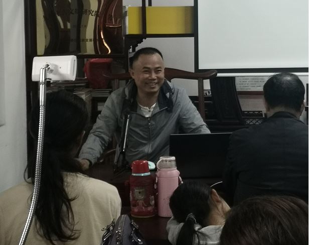 伏龙书院开坛布道:杜钢建刘浩锋为人类命运共同体出诊开方