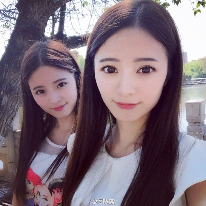 最美双胞胎学霸姐妹花为何爆红网络?(图)