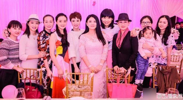 李湘晒王诗龄打高尔夫照片，比田亮女儿森碟运动风采差几条街