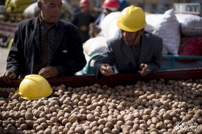 【色力布亚】南疆最大的农村大巴扎，看看这里都有啥