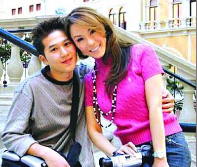 利菁狂摸男星老公闹离婚给小S敲响警钟