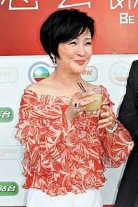 揭17年前四面佛前跳舞之谜 拉姑坚称没跳脱衣舞