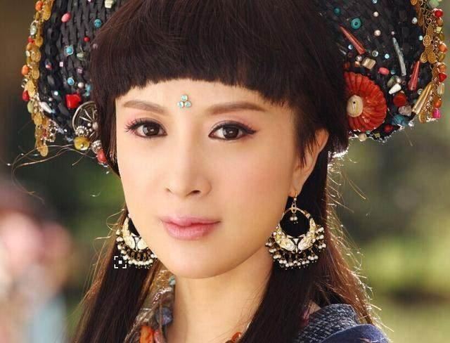 《西游记》孔雀公主金巧巧高龄生二胎