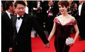 《西游记》孔雀公主金巧巧高龄生二胎