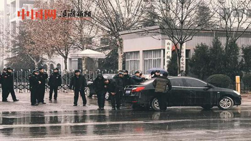谁泄漏了“裸坠”女生的日记?