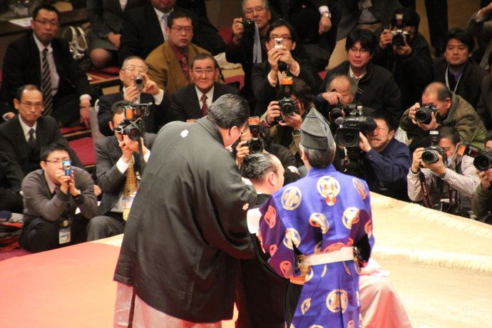 日本相扑运动员退役后都干什么