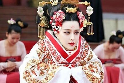 北美崔哥：美国正称霸世界，春晚正称霸美国！