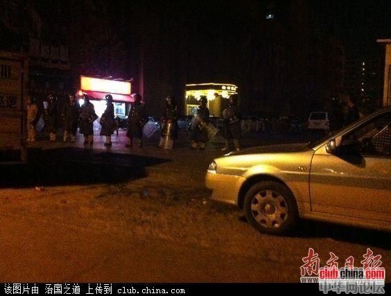 深圳数十特警冲入东莞夜总会被追打开枪误杀的哥(图)
