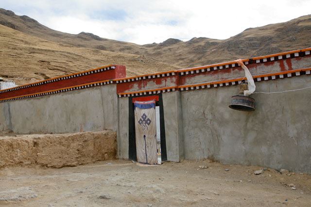 西藏能减肥、治病的神奇温泉