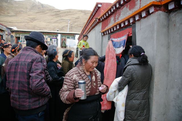 西藏能减肥、治病的神奇温泉