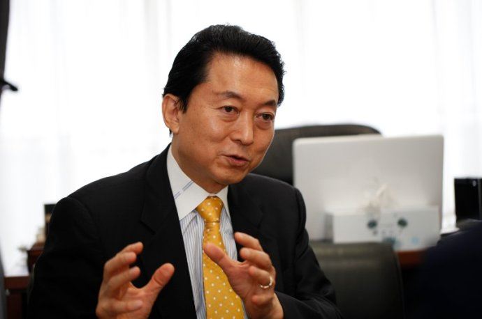 对话鸠山由纪夫①当首相的甜酸苦辣