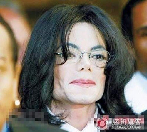 杰克逊被送往医院照片曝光(图)