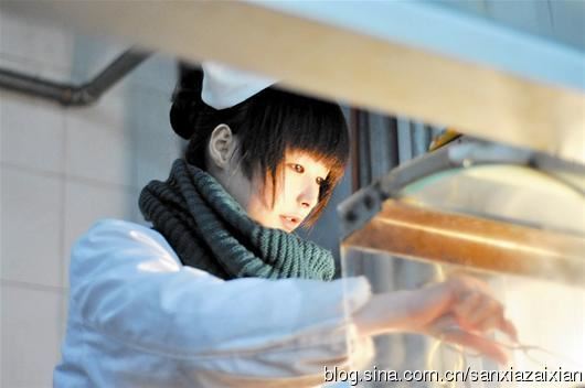 在网络中意外走红的十大高校草根美女(图)