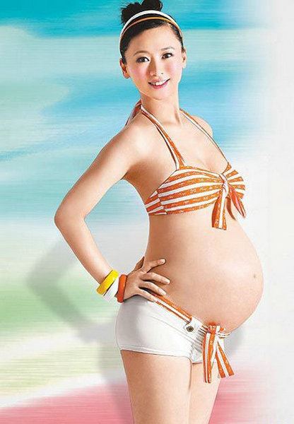 盘点十大明星辣妈香艳裸露大肚孕照（图）
