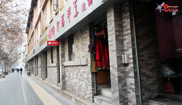 西安扫黄抓嫖前后震撼实拍（组图），西安吉祥村扫黄实录，吉祥村众人皆知的红灯区