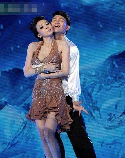 曝光美女萧蔷走光的十大惊艳瞬间（图）