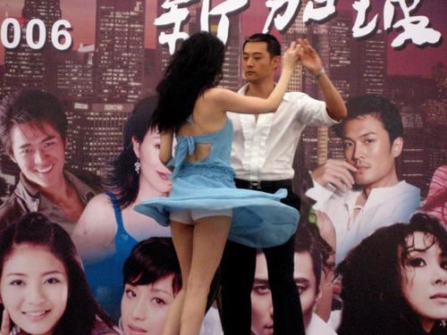 曝光美女萧蔷走光的十大惊艳瞬间（图）