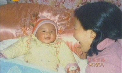 刘亦菲早期罕见的裸身尴尬照被曝光?(图)