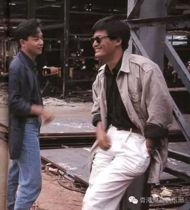 历史上的今天：2003年4月1日“哥哥”走了（收藏：生前与众星合照108张）