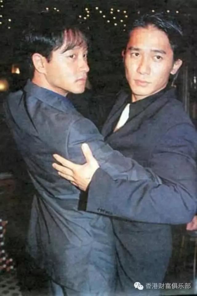 历史上的今天：2003年4月1日“哥哥”走了（收藏：生前与众星合照108张）