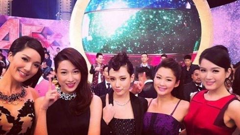 苟芸慧宣布婚讯，TVB处女党正式解散